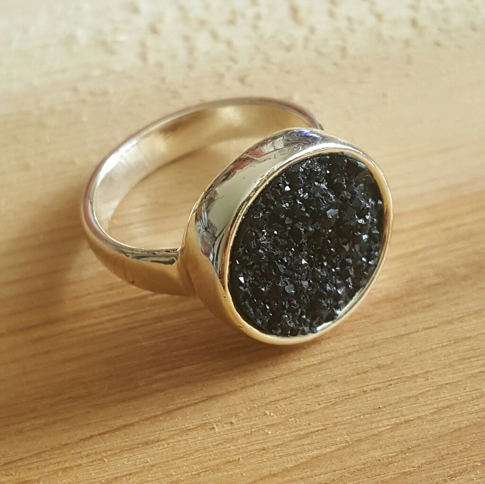 Collection of Rings - Picture 8 of 10